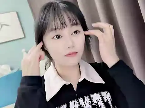 Snapshot of sarah111 chatting on November 1, 2:37 am sarah111 online show from November 1, 2:37 am