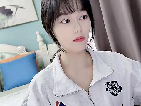 Snapshot of sarah111 chatting on October 22, 3:55 am sarah111 online show from October 22, 3:55 am