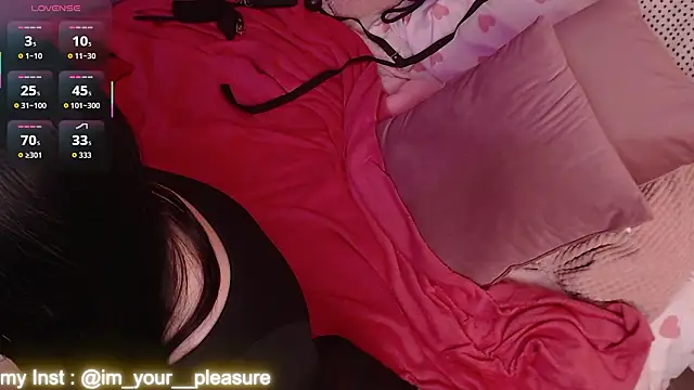 Michela Fruet online show from March 13, 1:18 am