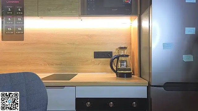 miss bubbles  online show from October 21, 12:25 am