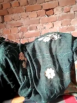 Snapshot of Savita992 chatting on September 15, 4:54 am Savita992 online show from September 15, 4:54 am