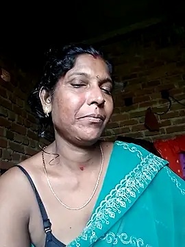 Snapshot of Savita992 chatting on September 9, 4:29 pm Savita992 online show from September 9, 4:29 pm