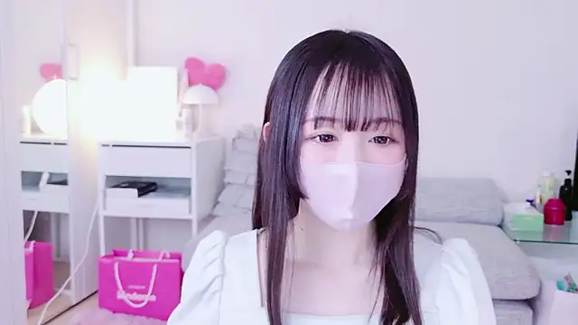 o-AKANE-o online show from April 17, 5:42 am