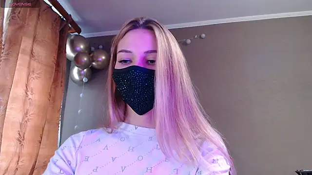 Iris lave online show from November 4, 1:27 pm