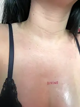 lucy grey25 online show from April 1, 11:55 am