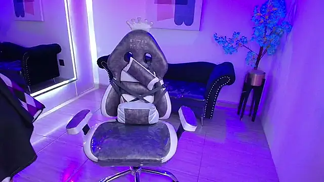 Snapshot of Tarly_matches chatting on October 16, 7:05 pm Tarly matches online show from October 16, 7:05 pm