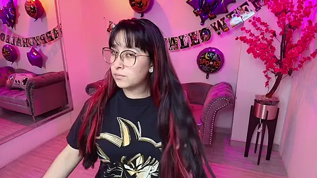 Snapshot of Tarly_matches chatting on October 25, 11:51 am Tarly matches online show from October 25, 11:51 am