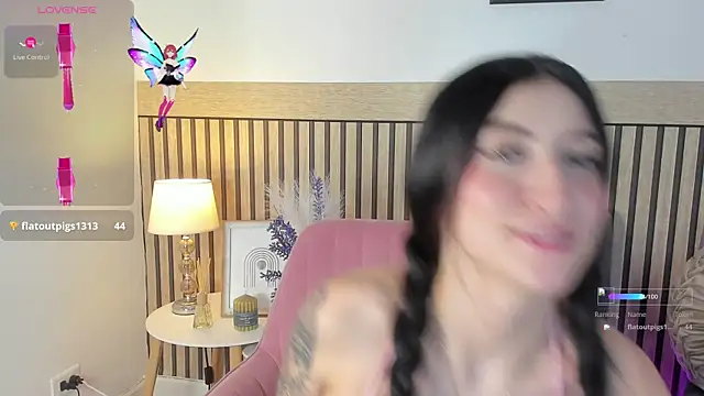 Snapshot of melissa_rox chatting on September 20, 7:34 pm melissa rox online show from September 20, 7:34 pm