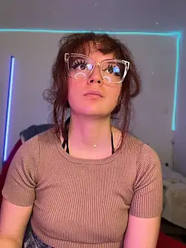 Sharon Black online show from May 27, 1:57 am