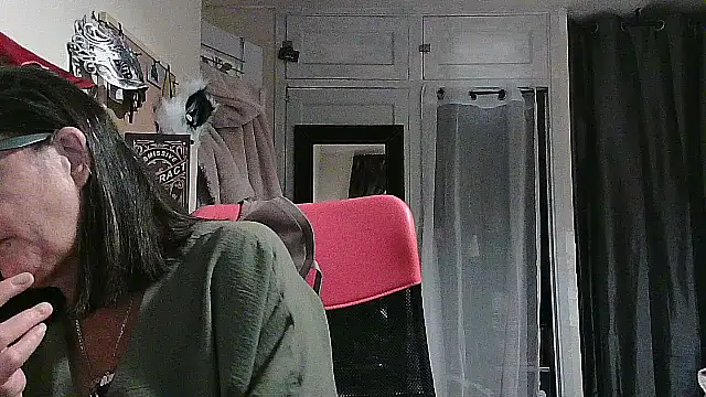 Snapshot of Mistress-Ivy51 chatting on October 7, 6:01 pm Mistress-Ivy51 online show from October 7, 6:01 pm