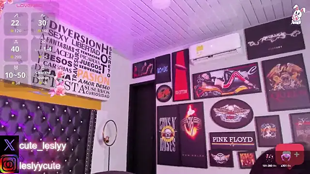 Snapshot of lesly_cutee chatting on September 29, 12:54 pm lesly cutee online show from September 29, 12:54 pm