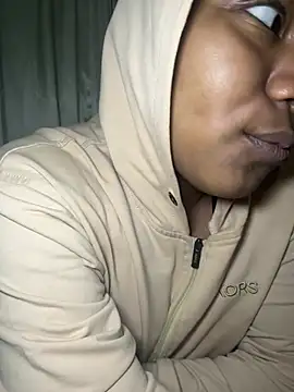 chocolatito-ho online show from March 7, 3:35 am