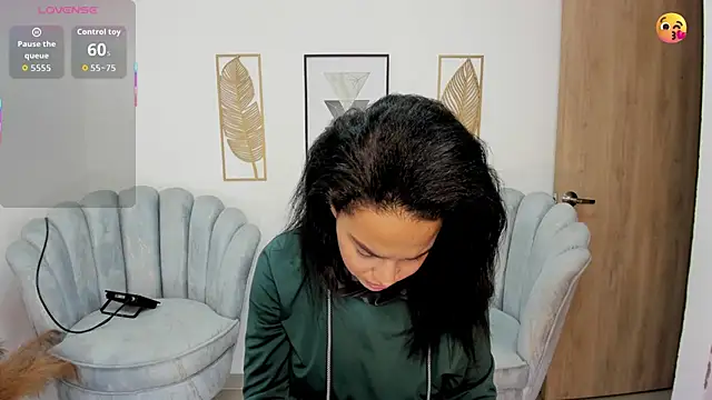 Ayshel cooperr online show from October 28, 12:05 am