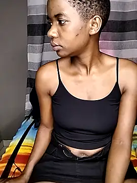 Snapshot of Berryangel03 chatting on October 24, 9:05 am Berryangel03 online show from October 24, 9:05 am