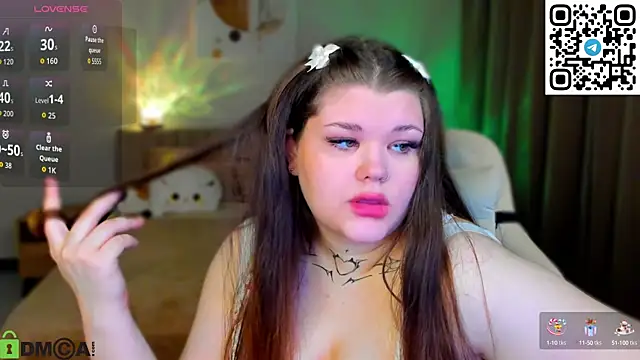 elle one online show from October 2, 3:44 am