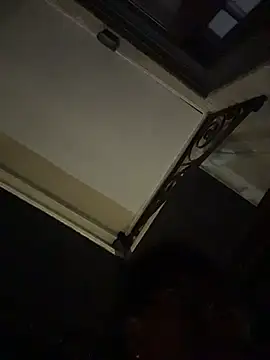 Snapshot of Tu_GataLinda chatting on October 26, 3:24 am Tu GataLinda online show from October 26, 3:24 am