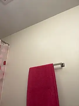 Snapshot of Tu_GataLinda chatting on September 19, 11:04 pm Tu GataLinda online show from September 19, 11:04 pm