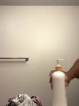 Snapshot of Tu_GataLinda chatting on October 13, 1:14 pm Tu GataLinda online show from October 13, 1:14 pm