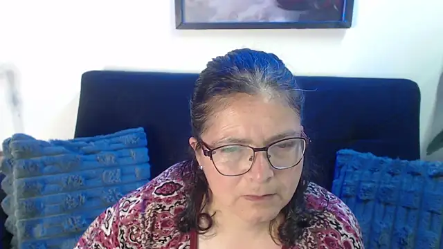 Linda banks  online show from December 20, 2:48 am