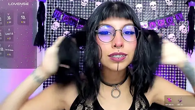 Snapshot of Rose_72 chatting on October 30, 7:48 pm Rose 72 online show from October 30, 7:48 pm