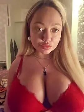 misstitmouseofficial online show from September 23, 11:03 pm