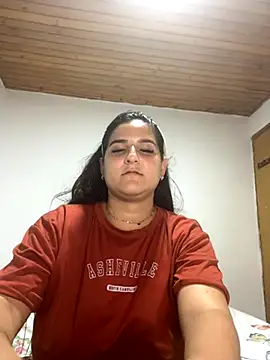 Snapshot of Alina0 chatting on October 9, 4:05 am Alina0 online show from October 9, 4:05 am