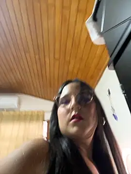 Snapshot of Alina0 chatting on October 18, 6:10 pm Alina0 online show from October 18, 6:10 pm