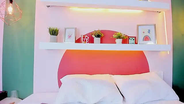 Snapshot of Natashaaa1 chatting on October 1, 8:25 pm Natashaaa1 online show from October 1, 8:25 pm