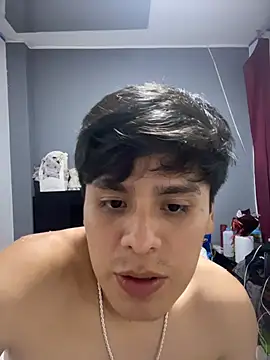 Kailertwink online show from March 2, 4:01 am