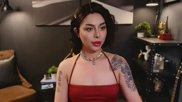 Snapshot of LUNACOCKSLAYER chatting on October 7, 9:30 pm LUNACOCKSLAYER online show from October 7, 9:30 pm