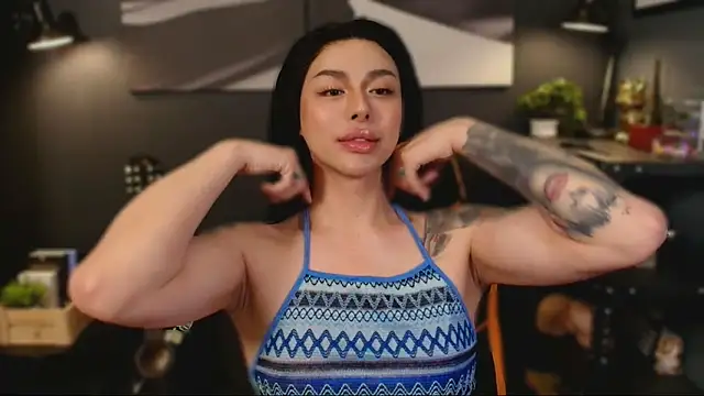 Snapshot of LUNACOCKSLAYER chatting on October 20, 4:04 am LUNACOCKSLAYER online show from October 20, 4:04 am