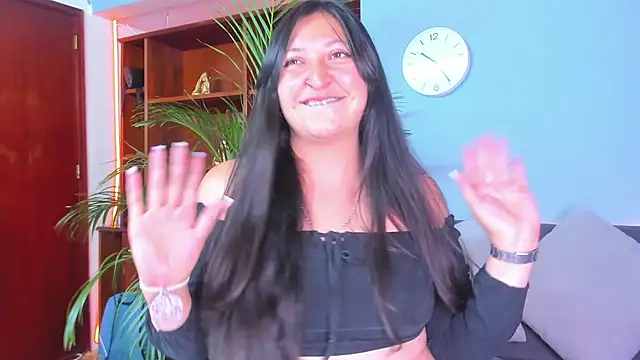 THALIA WOLF online show from September 15, 6:59 pm