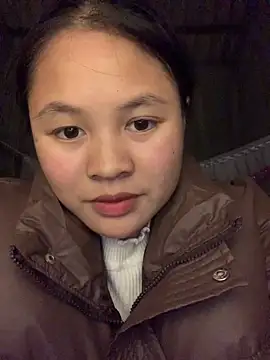 NhuFox online show from December 1, 1:03 pm