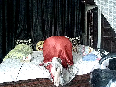 Snapshot of Anaconda-Mall chatting on September 24, 7:57 pm Anaconda-Mall online show from September 24, 7:57 pm