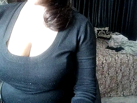 Snapshot of Anaconda-Mall chatting on October 24, 7:54 pm Anaconda-Mall online show from October 24, 7:54 pm