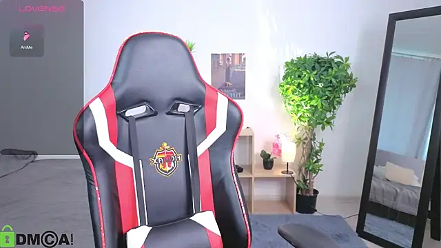 Cameronlovely  online show from November 2, 11:13 am