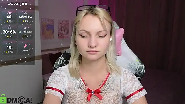 Cameronlovely  online show from October 8, 8:51 am