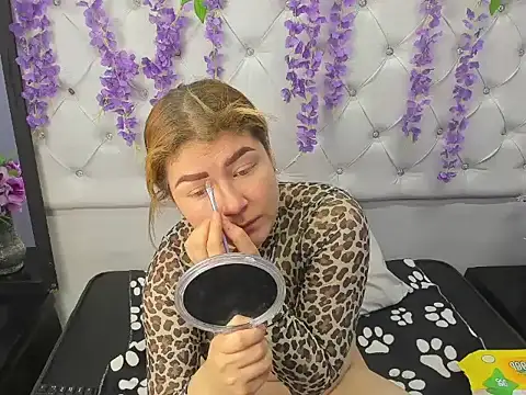 JuliettaRousse69 online show from October 16, 1:14 pm