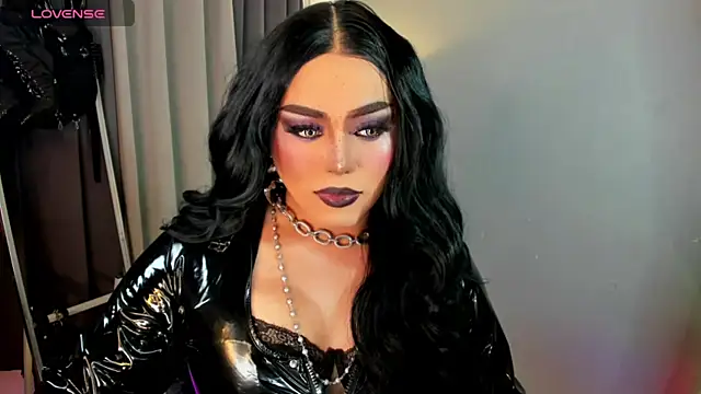 Snapshot of MagnaCumLoader17 chatting on September 17, 9:24 pm MagnaCumLoader17 online show from September 17, 9:24 pm