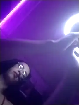 Snapshot of LunaMell chatting on September 20, 9:02 pm LunaMell online show from September 20, 9:02 pm