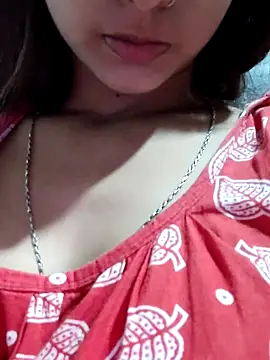 Snapshot of sana-5 chatting on October 8, 1:04 pm sana-5 online show from October 8, 1:04 pm