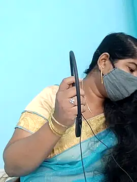 Snapshot of yelmaji91 chatting on October 11, 5:23 am yelmaji91 online show from October 11, 5:23 am