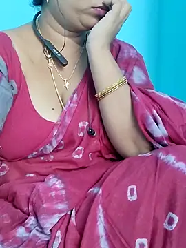 Snapshot of yelmaji91 chatting on October 17, 5:43 am yelmaji91 online show from October 17, 5:43 am