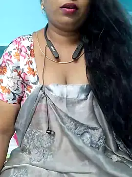 Snapshot of yelmaji91 chatting on September 24, 6:23 am yelmaji91 online show from September 24, 6:23 am