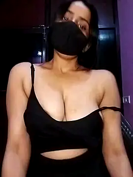 Amisha2 online show from November 3, 7:07 pm