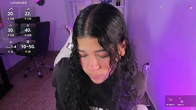 Snapshot of Ivy_nt chatting on September 17, 7:12 pm Ivy nt online show from September 17, 7:12 pm