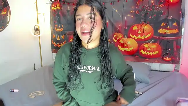 Snapshot of Ivy_nt chatting on October 22, 12:54 pm Ivy nt online show from October 22, 12:54 pm