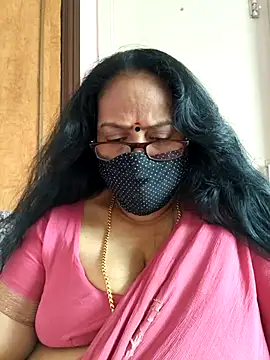 Snapshot of heera-rani chatting on September 20, 6:23 am heera-rani online show from September 20, 6:23 am