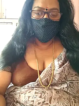 Snapshot of heera-rani chatting on September 26, 3:15 am heera-rani online show from September 26, 3:15 am