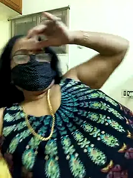 Snapshot of heera-rani chatting on October 5, 1:38 pm heera-rani online show from October 5, 1:38 pm